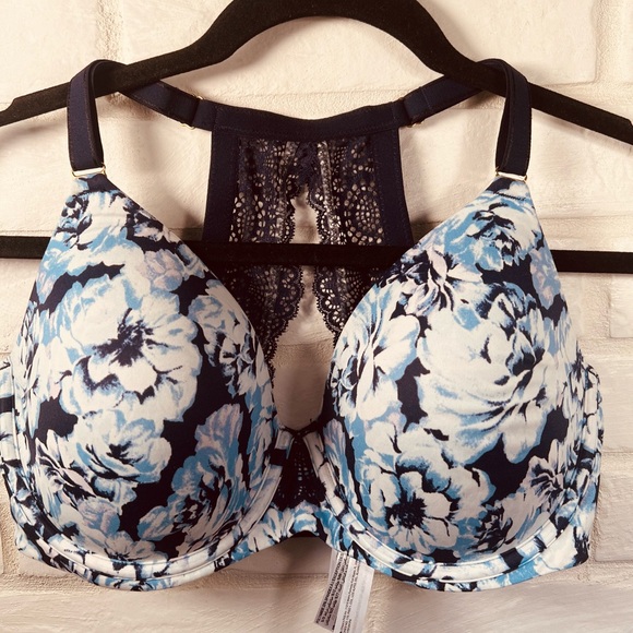 NWT Soma Embraceable Geo Lace
Racerback Underwire Bra 34 DDD Floral Navy #0481 - Picture 1 of 13